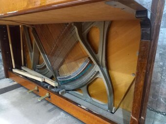 Predam piano - 8