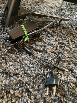 Stolný PC + Monitor - 8