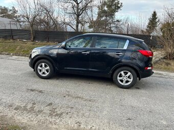 Kia Sportage 1.7 CRDi 2WD Platinum - 8