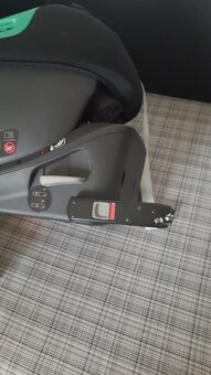Cybex Aton B2-i-Size detská autosedačka - 8
