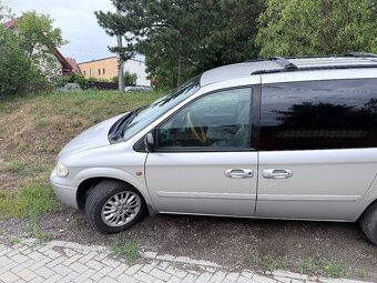 Chrysler Voyager - 8