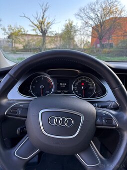 AUDI A4 AVANT B8 / ACDUCQ1/ - 8