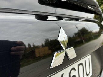 Predám Mitsubishi Outlander 2.0 benzín manual - 8