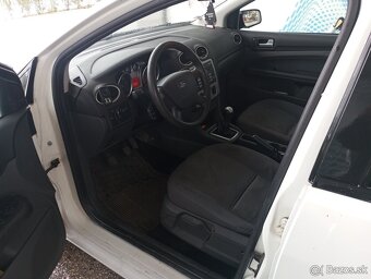 Ford FOCUS Mk2 1.6tdci - 8