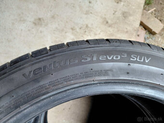 4x Hankook 235/45R20 - 8