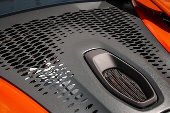 Mclaren Artura - NA PRENÁJOM - 8