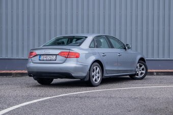 Audi A4 1.8 T FSI - 8