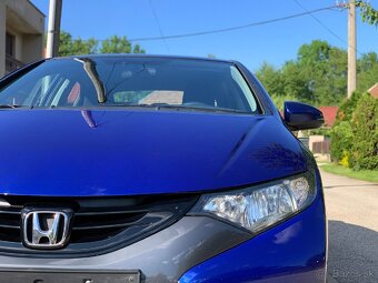 Honda Civic 2012 1.4 i-VTEC 109000 km - 8