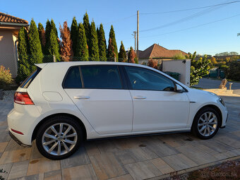Volkswagen Golf 1.0 TSI 81 kW DSG R-Line Slovenské 48500 km - 8