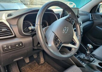 Hyundai Tucson 1.6-LIMITOVANÁ EDICE TRAVELLER - 8