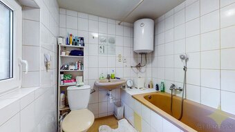 REZERVOVANÉ Zrekonštruovaný rodinný dom Podbrezová, časť Cha - 8