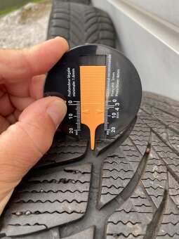 GOOD YEAR ULTRA GRIP ICE2 + ALU DISKY - 8