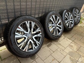 yaris cross 215/55 r17 92v 17x7j et50 zimné - 8