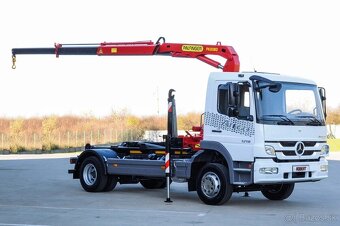 MERCEDES ATEGO HÁKOVÝ NOSIČ KONTAJNEROV HYDRAULICKÁ RUKA EU5 - 8
