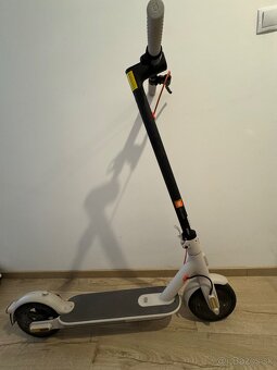Xiaomi Mi Electric Scooter 3 - 8