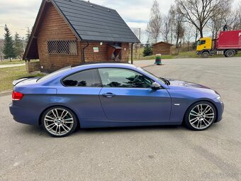BMW e92 320d coupé - 8