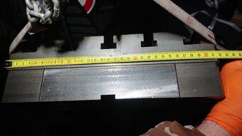 Upínacia doska T-drážky - 8