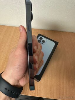 Apple iPhone 13 Pro Max sierra blue 85% Bateria - 8