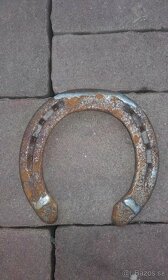 Podkovy pre šťastie - 8