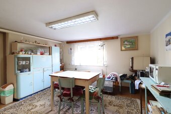 Ponúkame na predaj rodinný dom v obci Predajná - 8