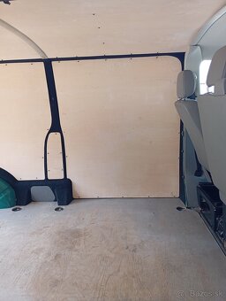 vw Transporter 1.9 tdi long - 8