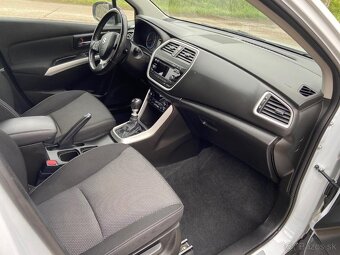 Suzuki SX4 S-Cross - Comfort - 8