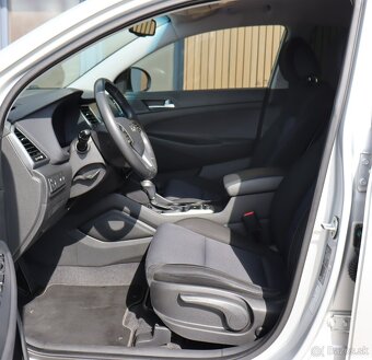 Hyundai Tucson 2.0 CRDi Style 4x4 A/T - 8