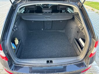 Škoda Octavia 3 Style combi 2.0 TDI - 8