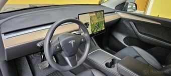 Tesla model Y Long Range AWD len 58 tis. km - 8