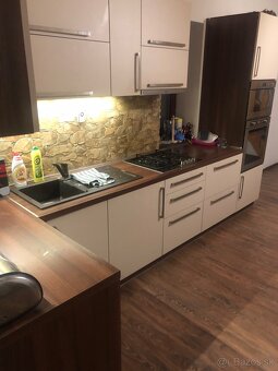 Rodinný dom na predaj - 8