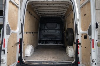 Dodávka na prenájom - Volkswagen Crafter 2.0 TDI - 8