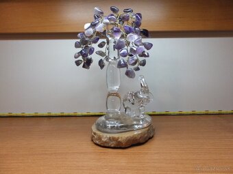 Krásný stromeček štěstí Ametyst a s figurkou slona. - 8