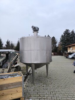 Nerezová nádrž - 8