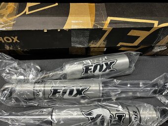 Fox racing tlumice pro Wrangler TJ - 8