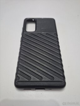 Samsung galaxy S20 FE - 8