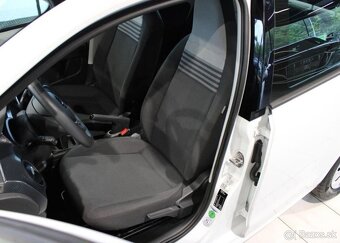 Volkswagen Up DPH / Výhřev / Camera / LaneAs benzín manuál - 8