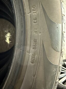 235/50 R19 - 8