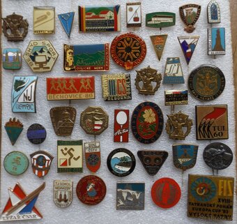 odznaky - turistika, heraldika, príroda, hrady, kúpele, erby - 8
