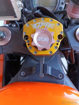 Kawasaki ninja zx10r - 8