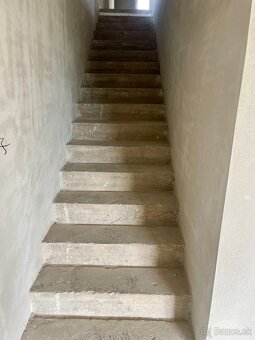 Moderný rodinný dom pod lesom Nitrianske Hrnčiarovce - 8