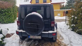 Jeep Wrangler Rubicon - 8