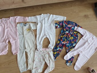 Balík oblečenia pre dievčatko 74 - 8