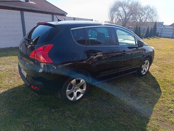 Peugeot 3008 1.6HDI - 8