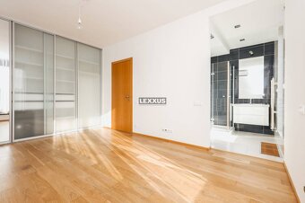 | Prestížny Penthouse s jedinečnou terasou a nádherným výhľa - 8