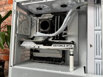 i9 14900KF\32GB\RTX 4070\SSD\8500W Zdroj - 8