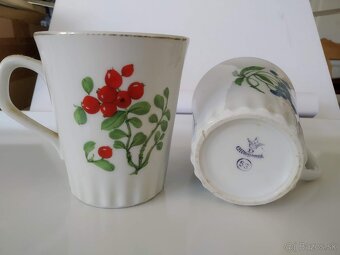 Porcelánové poháre - - 8