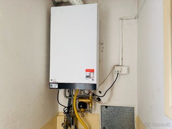 Výrazne znížená cena - 2 izbový byt na rekonštrukciu - 8