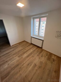 2izbový byt HANDLOVÁ - 8