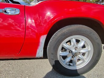 Triumph Spitfire MK IV - 8