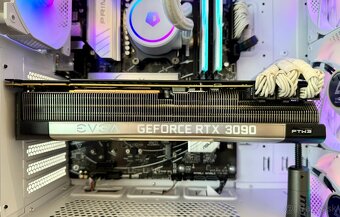 ⭐️ Ryzen 7 9800x3D, RTX 3090 24GB, 32GB RAM, 1TB SSD, 850W - 8